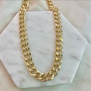 Chain necklace